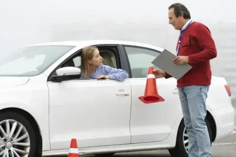 Ile kosztuje egzamin w WORDzie? Sprawdź ceny i uniknij niespodzianek